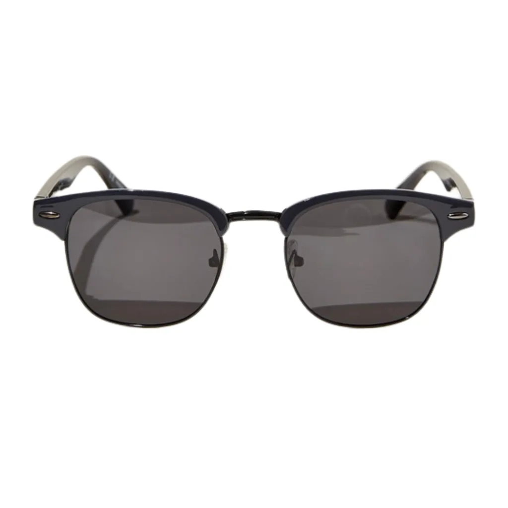 Best Sunglasses For Round Face_CottonOn