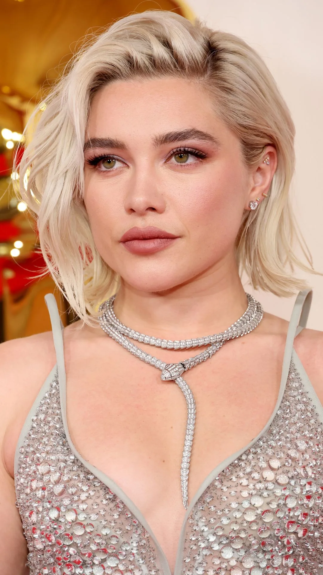 Florence Pugh 2024 Oscars Beauty Look