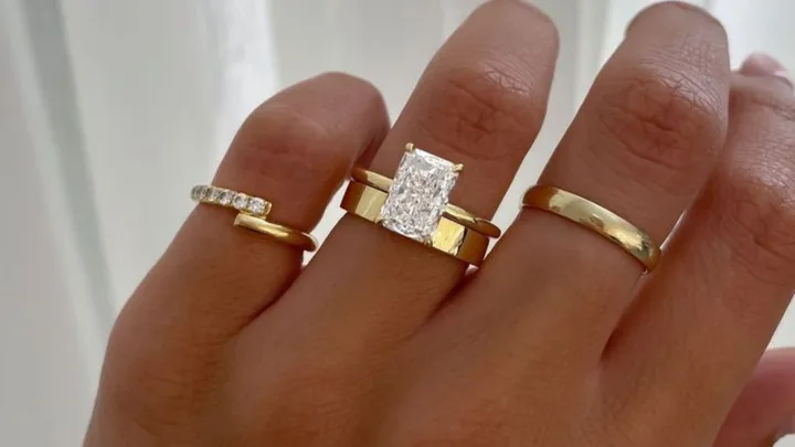 how-to-make-diamond-look-bigger