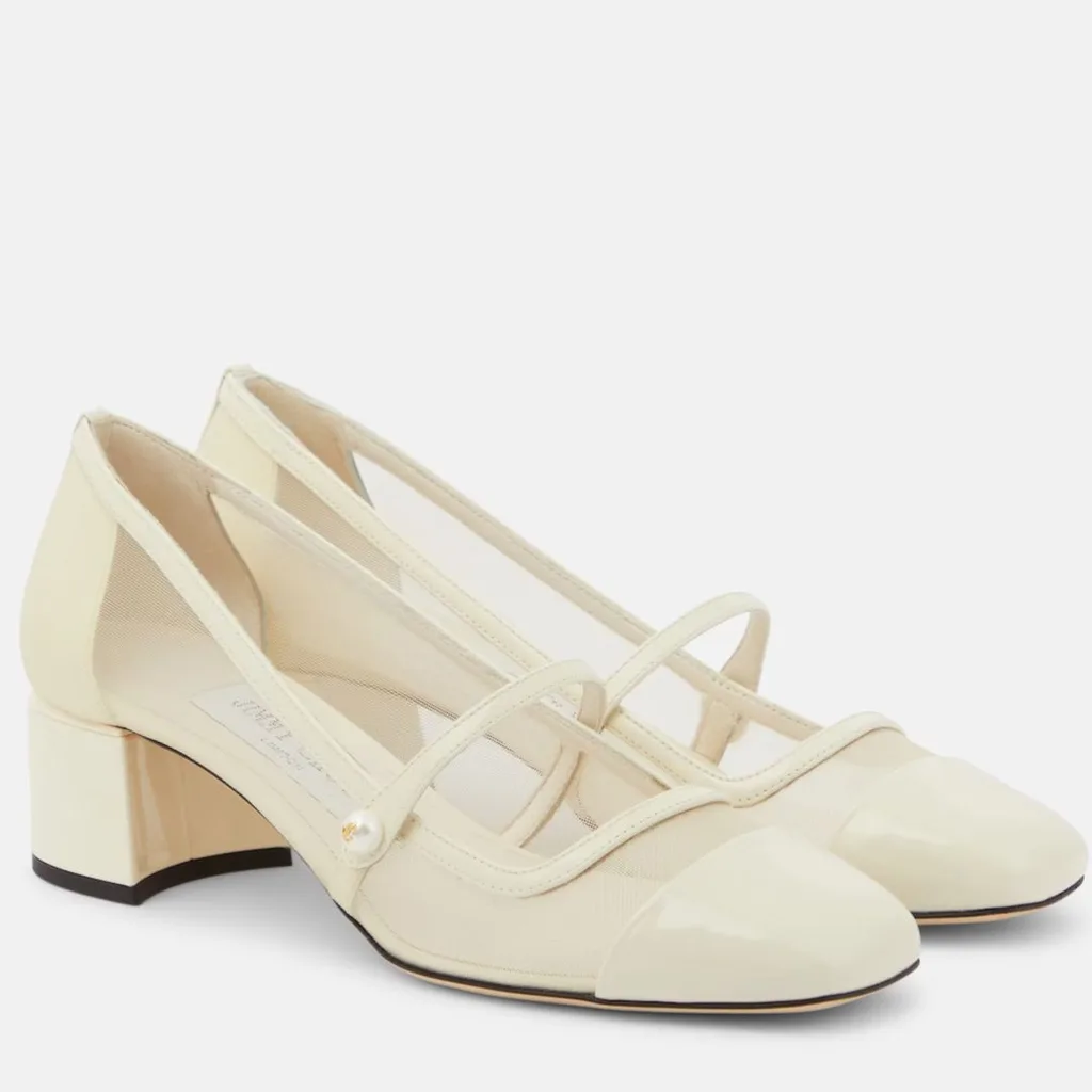 The best wedding shoes with a low heel. 