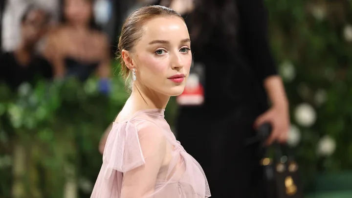 phoebe dynevor at the 2024 met gala