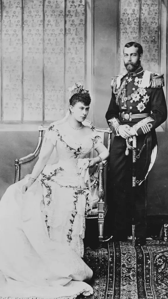 Queen Mary and King George V