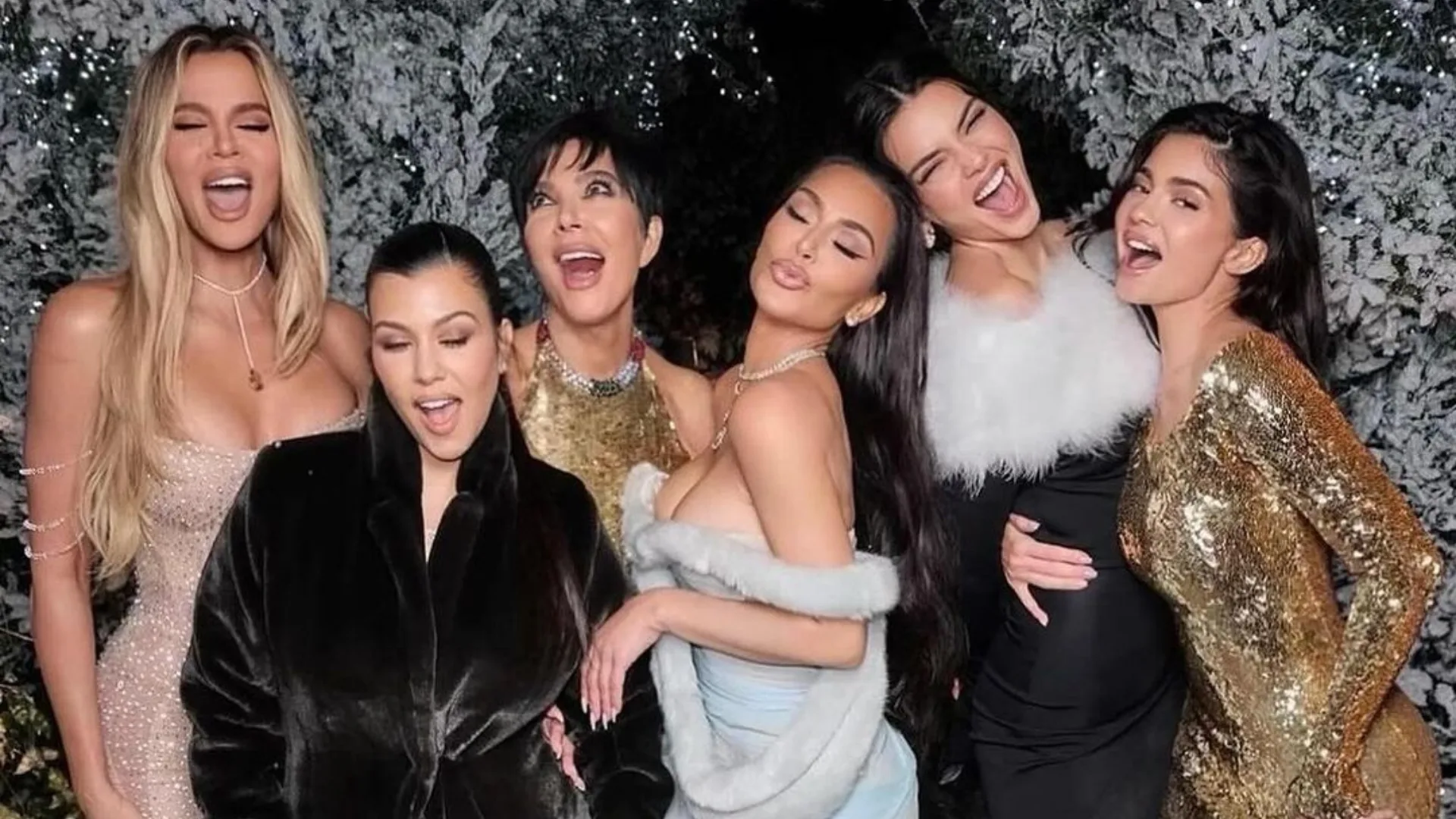 Jenners Kardashian Jenner Family Members The Kardashian Jenner Family Heads To