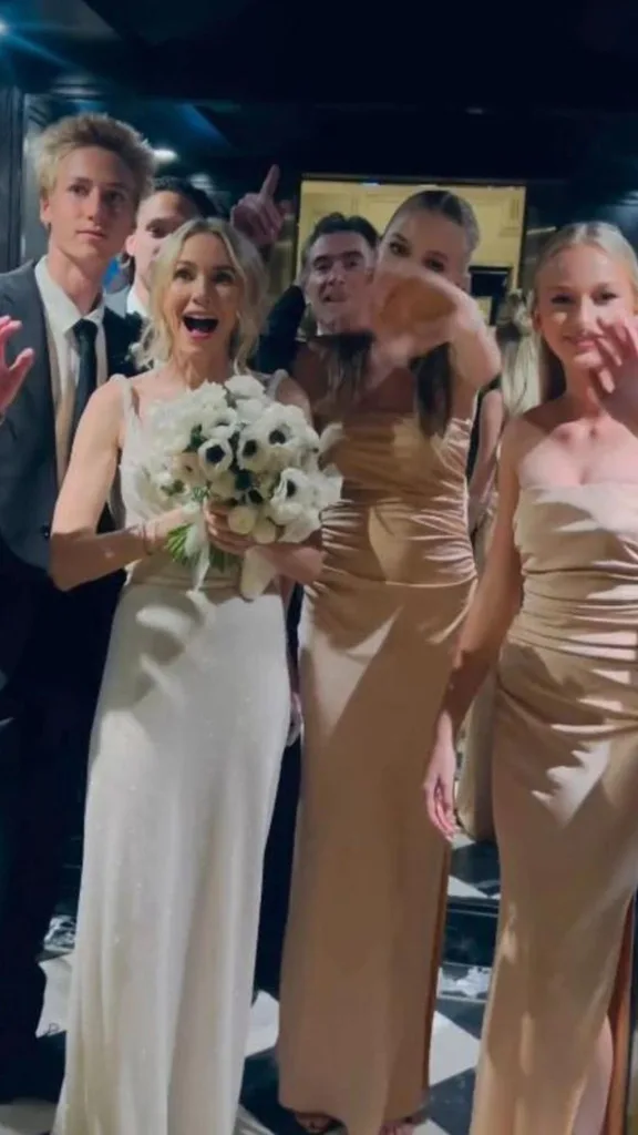 Naomi Watts and Billy Crudup marry for the second time.