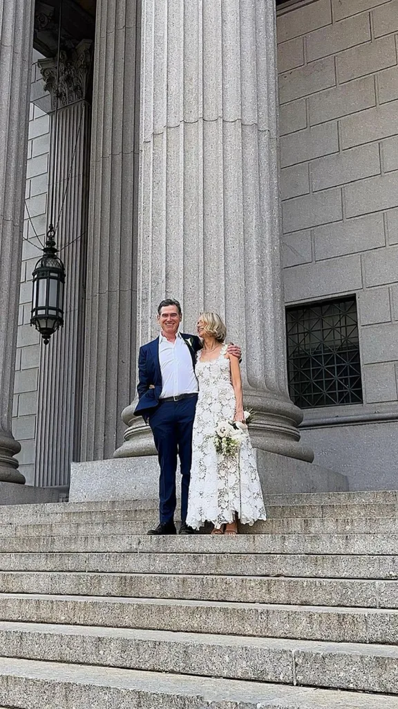 Naomi Watts and Billy Crudup first wedding. 