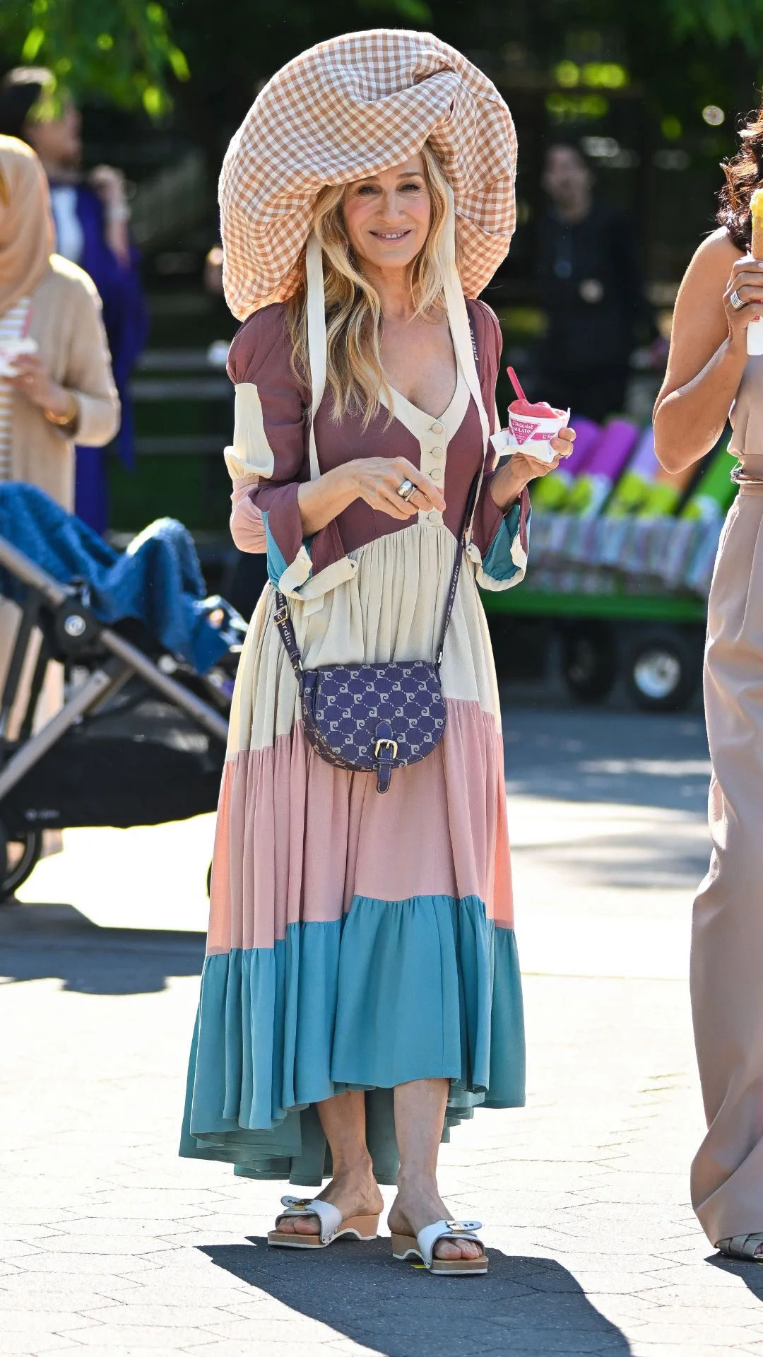 0: Sarah Jessica Parker is seen on the set of "And Just Like That..." Season 3