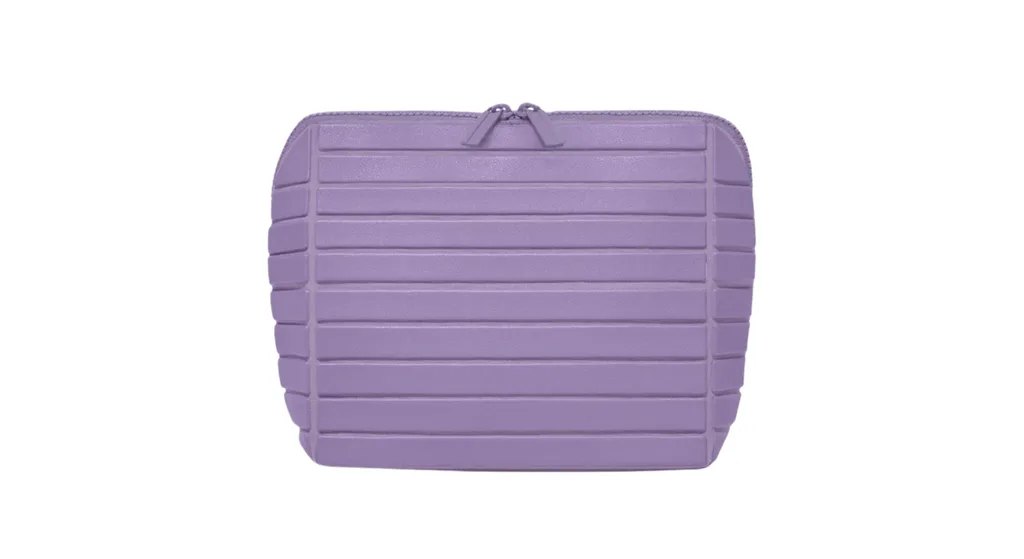Best makeup bags for travel_Parallelle The Traveller