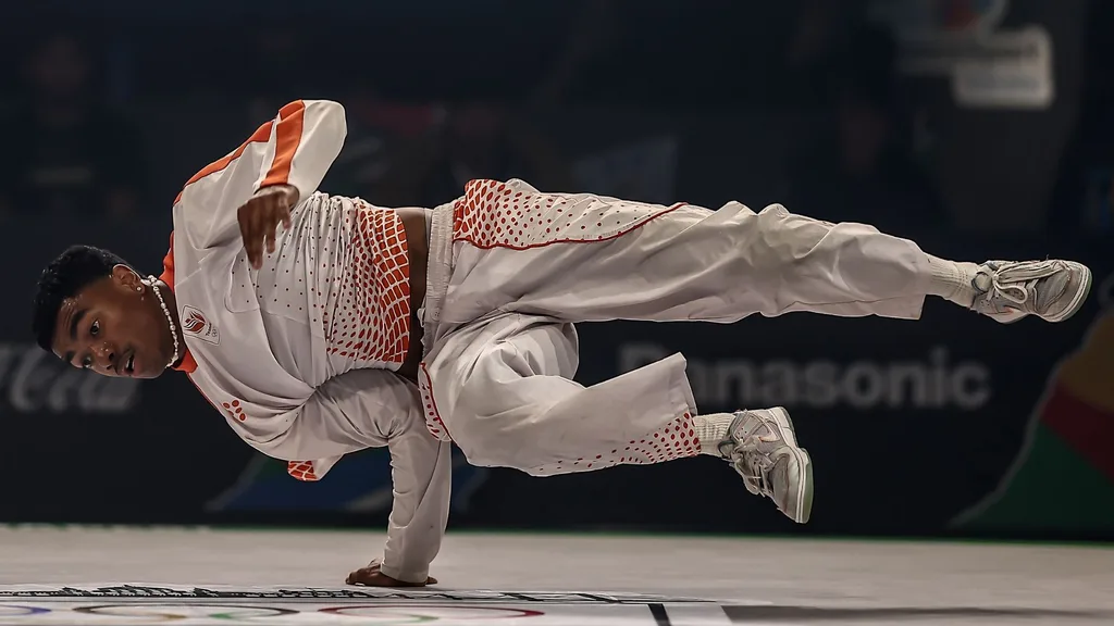 ee of Netherlands competes in the Breaking B-Boys final the Olympic Qualifier Series on June 23, 2024 in Budapest, Hungary.