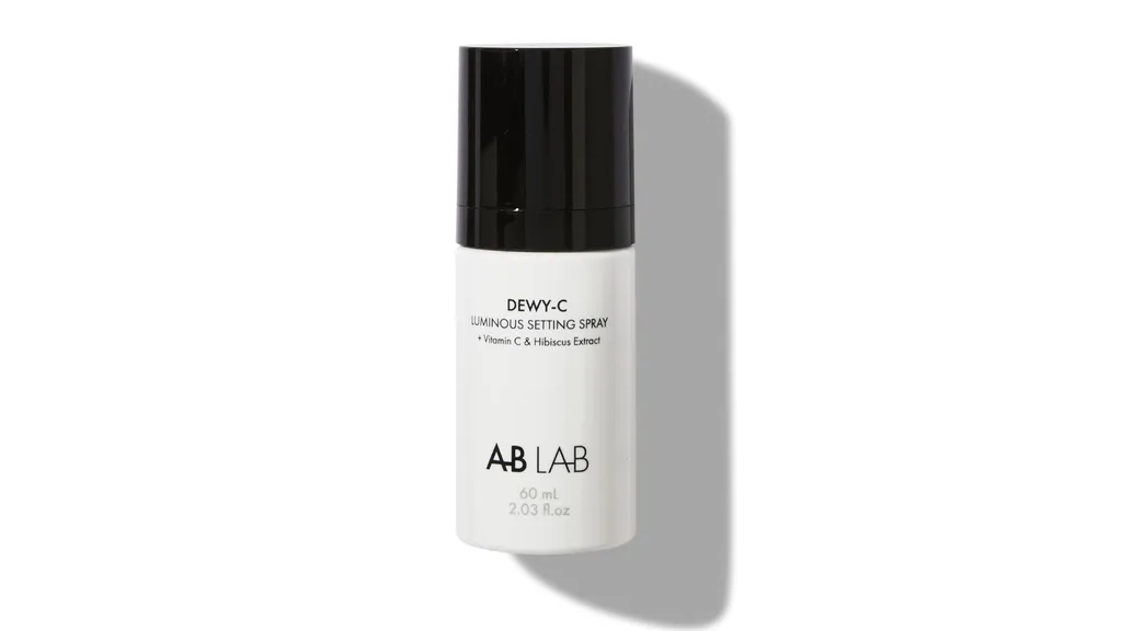 A B Lab dewy c setting spray