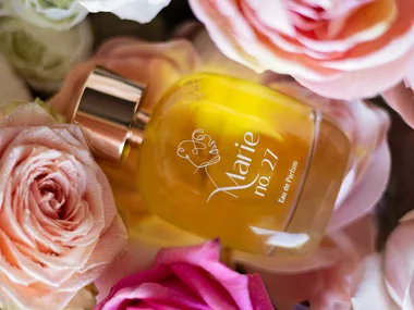 Discover The Captivating Scent That’s Stealing The Spotlight In Luxury Perfume
