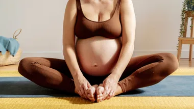 pregnant woman wearing a maternity activewear brand