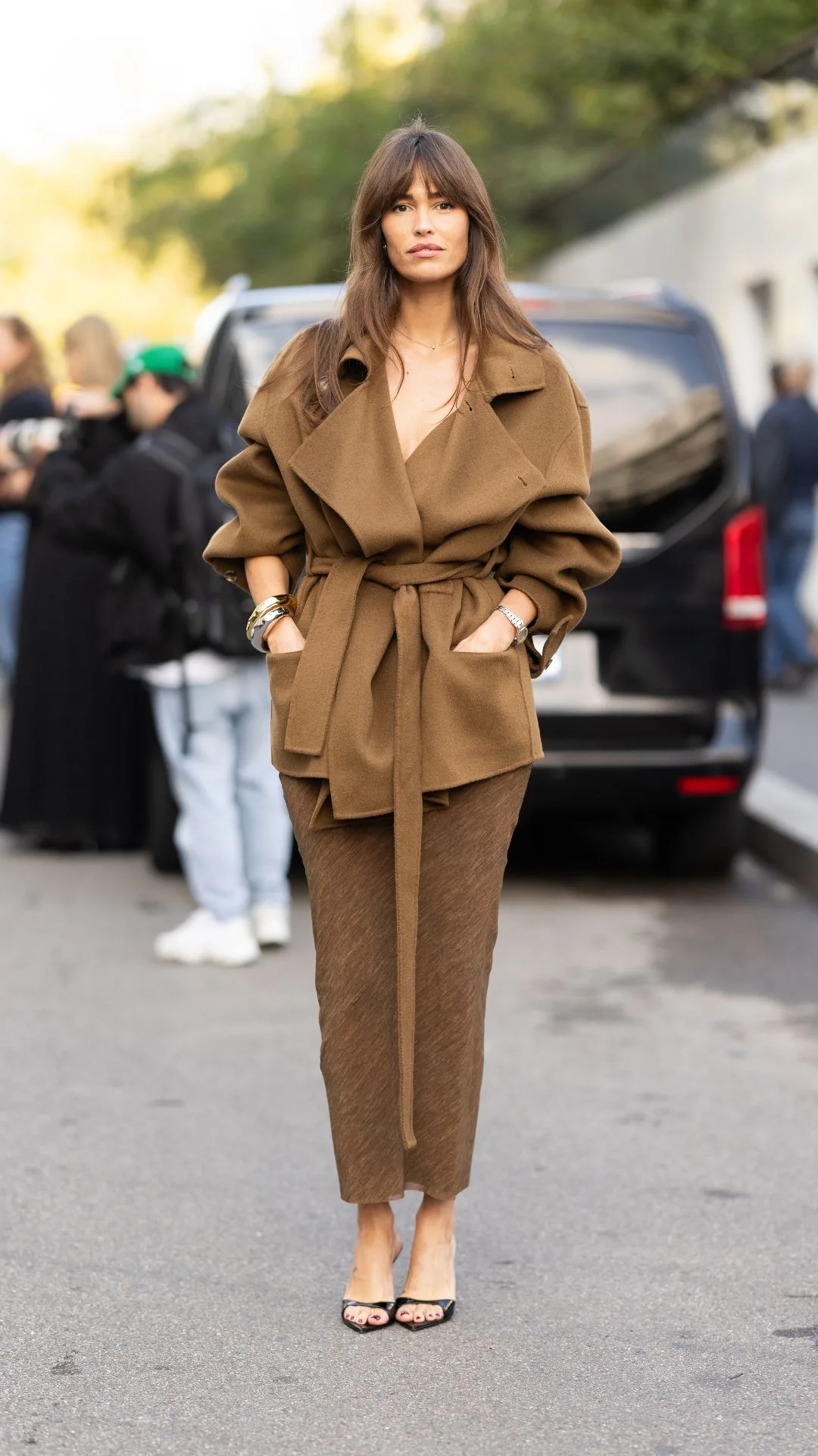 milan fashion week street style atendee in camel colours