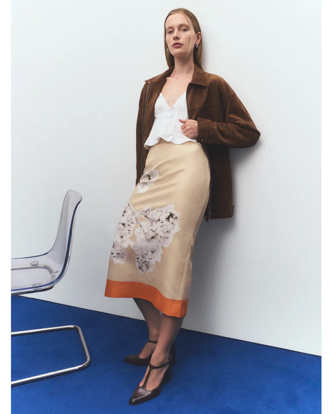 how to wear suede