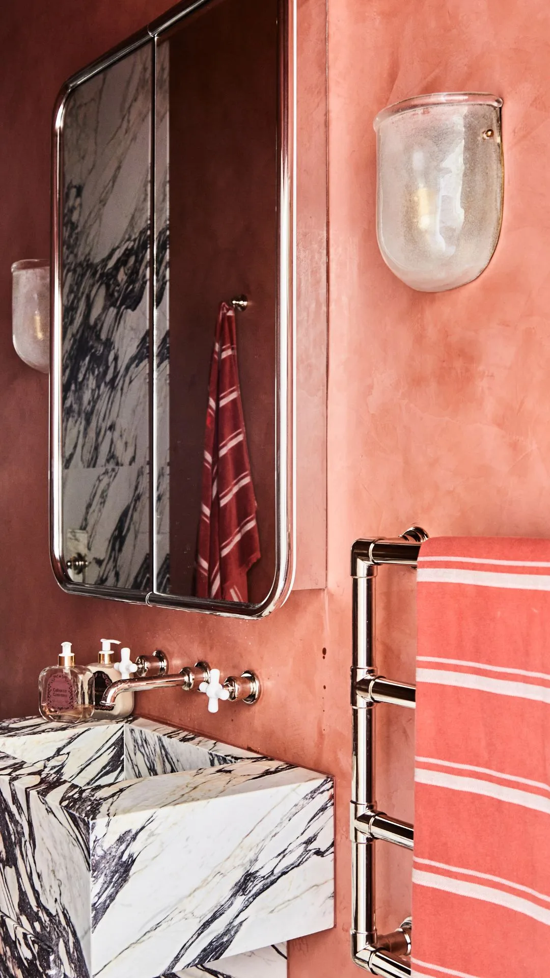 Nadia fairfax Wayne home ensuite pink bathroom