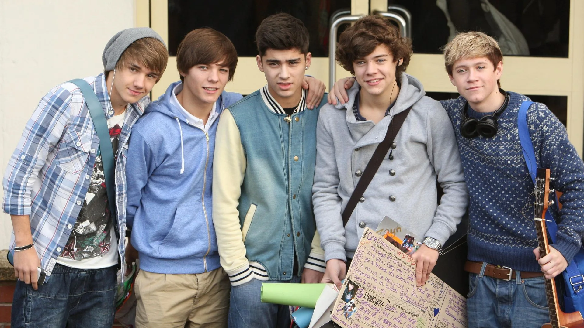 X Factor contestants One Direction (left to right) Liam Payne, Louis Tomlinson, Zayn Malik, Harry Styles and Niall Horan arrive for rehearsals at Fountain Studios, Wembley, north west London