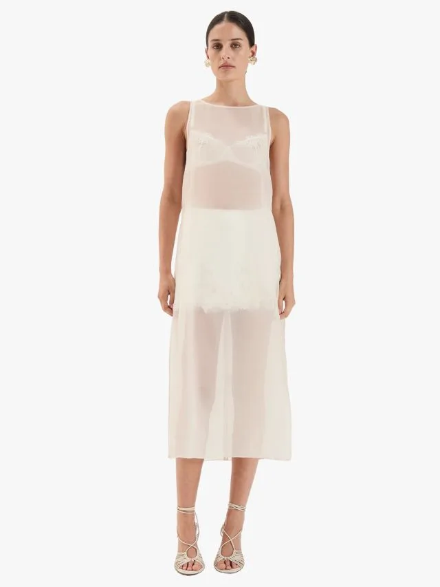 These Are The Only 4 Dress Trends I'm Investing In This Summer | marie  claire