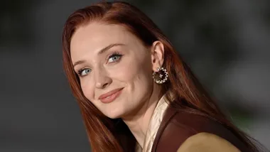 Sophie Turner Tomb Raider Lara Croft