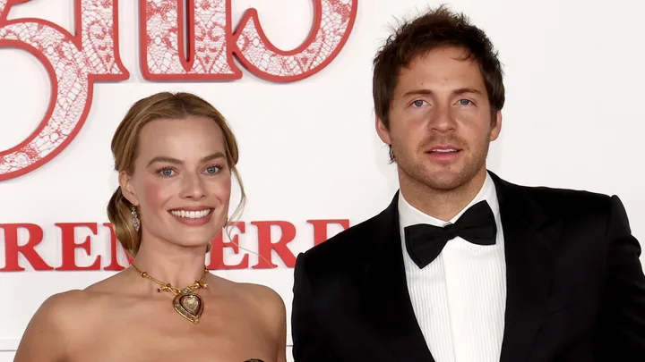 margot robbie and tom ackerley