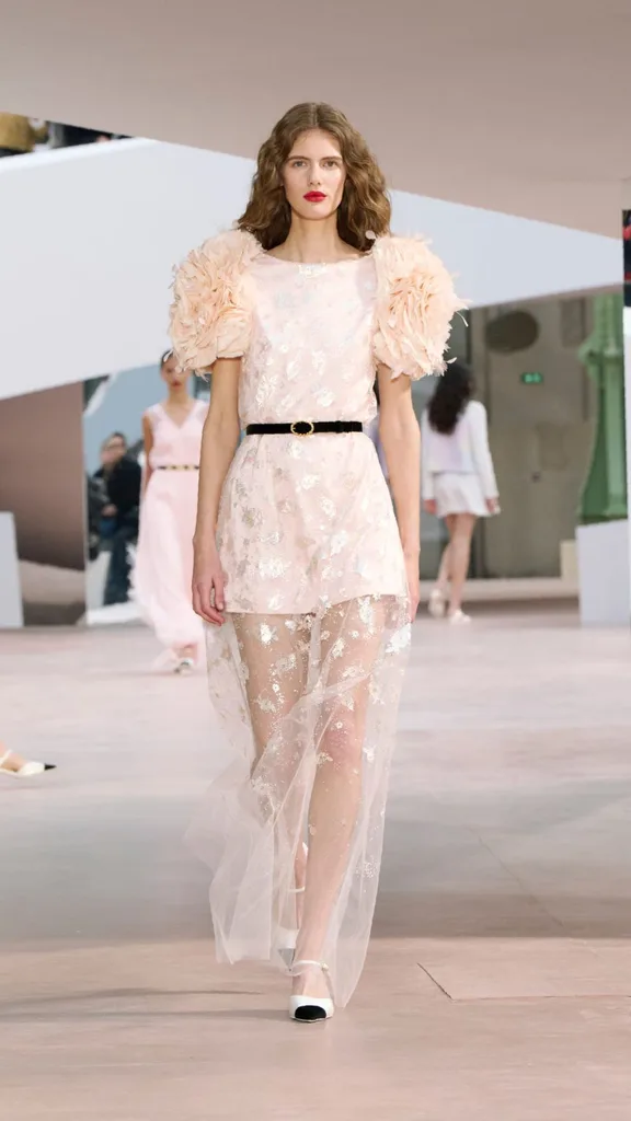 Chanel spring haute couture runway 2025