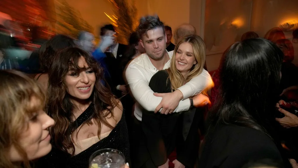 meghann fahy and leo woodall relationship