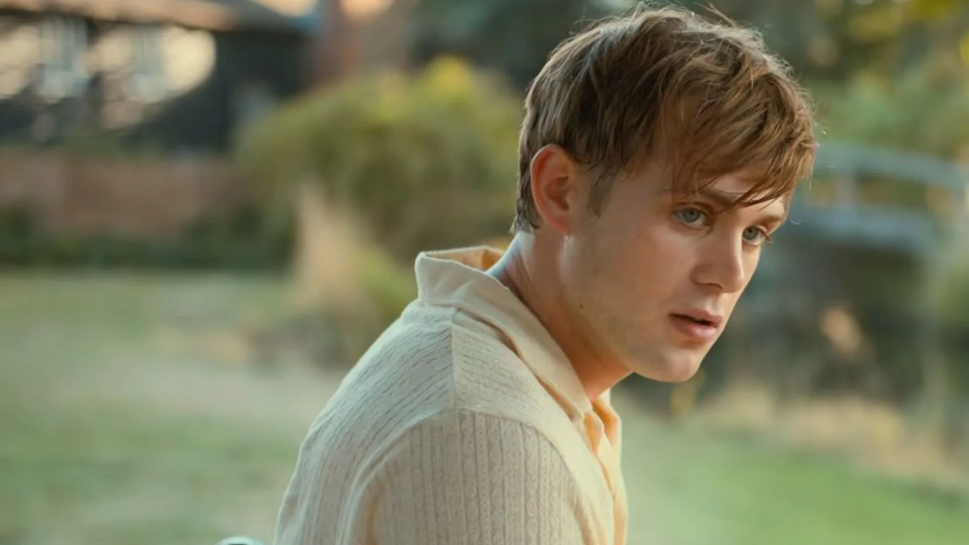 Leo Woodall Wants To Put An End To The Age Gap Stigma | marie claire