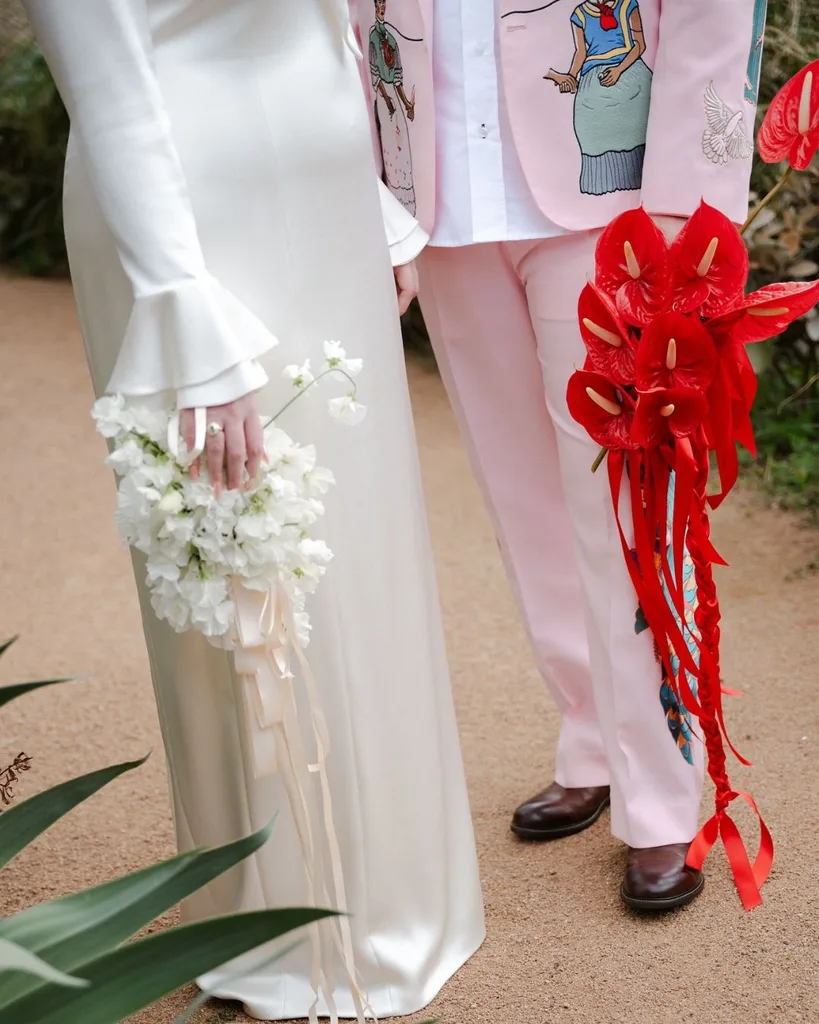 2025 bridal bouquet trends