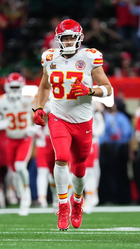 Super Bowl 2025 Travis Kelce