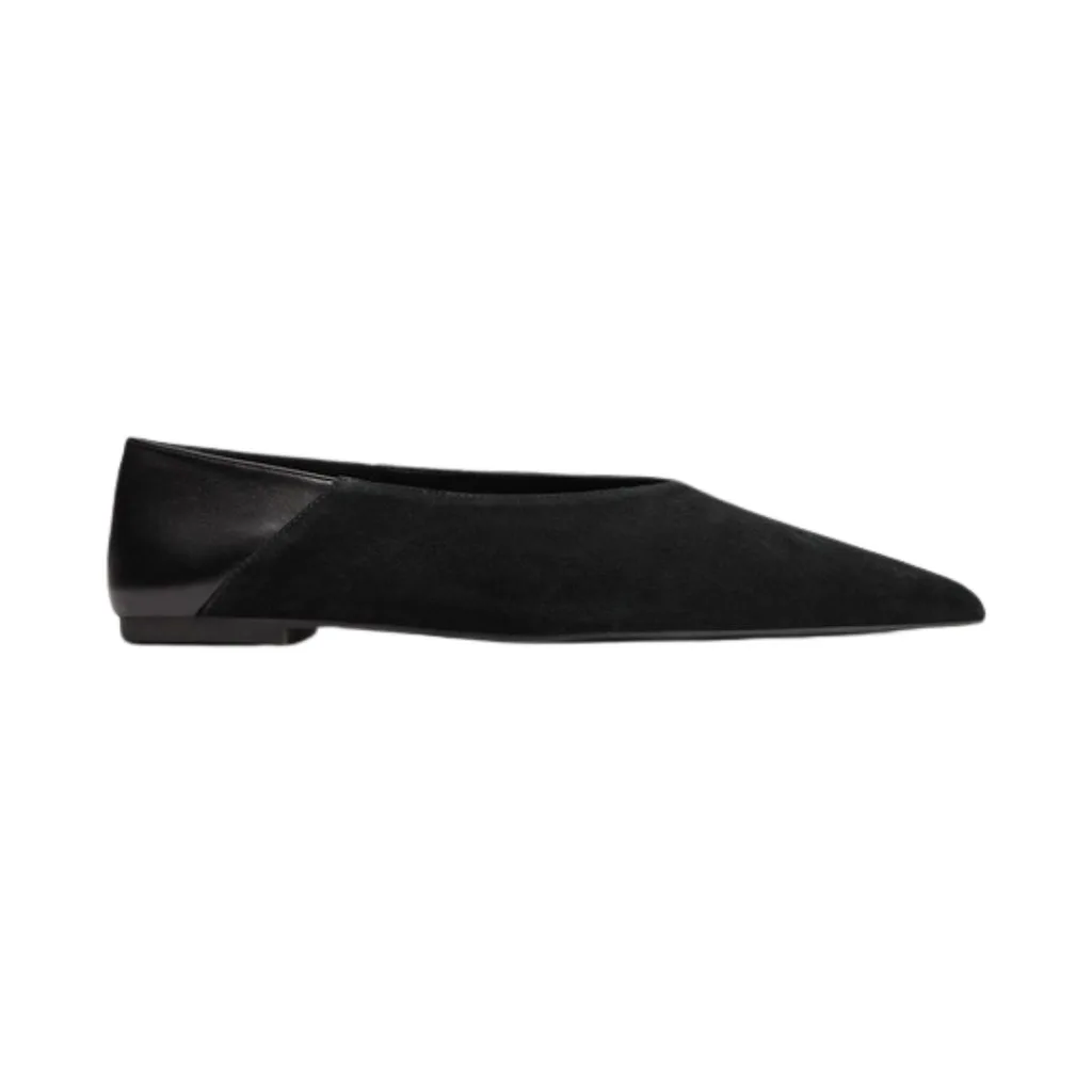 Country Road pointed toe flat shoe