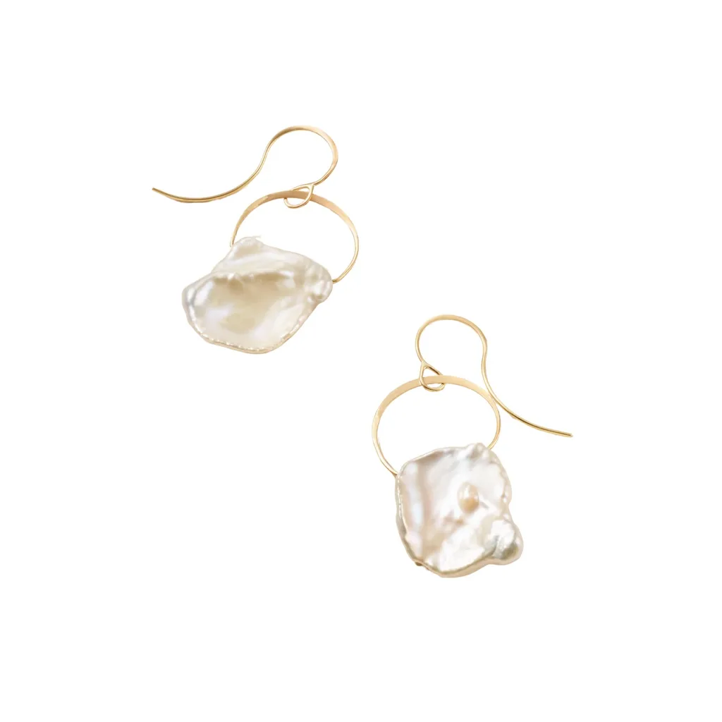 gold pearl earrings