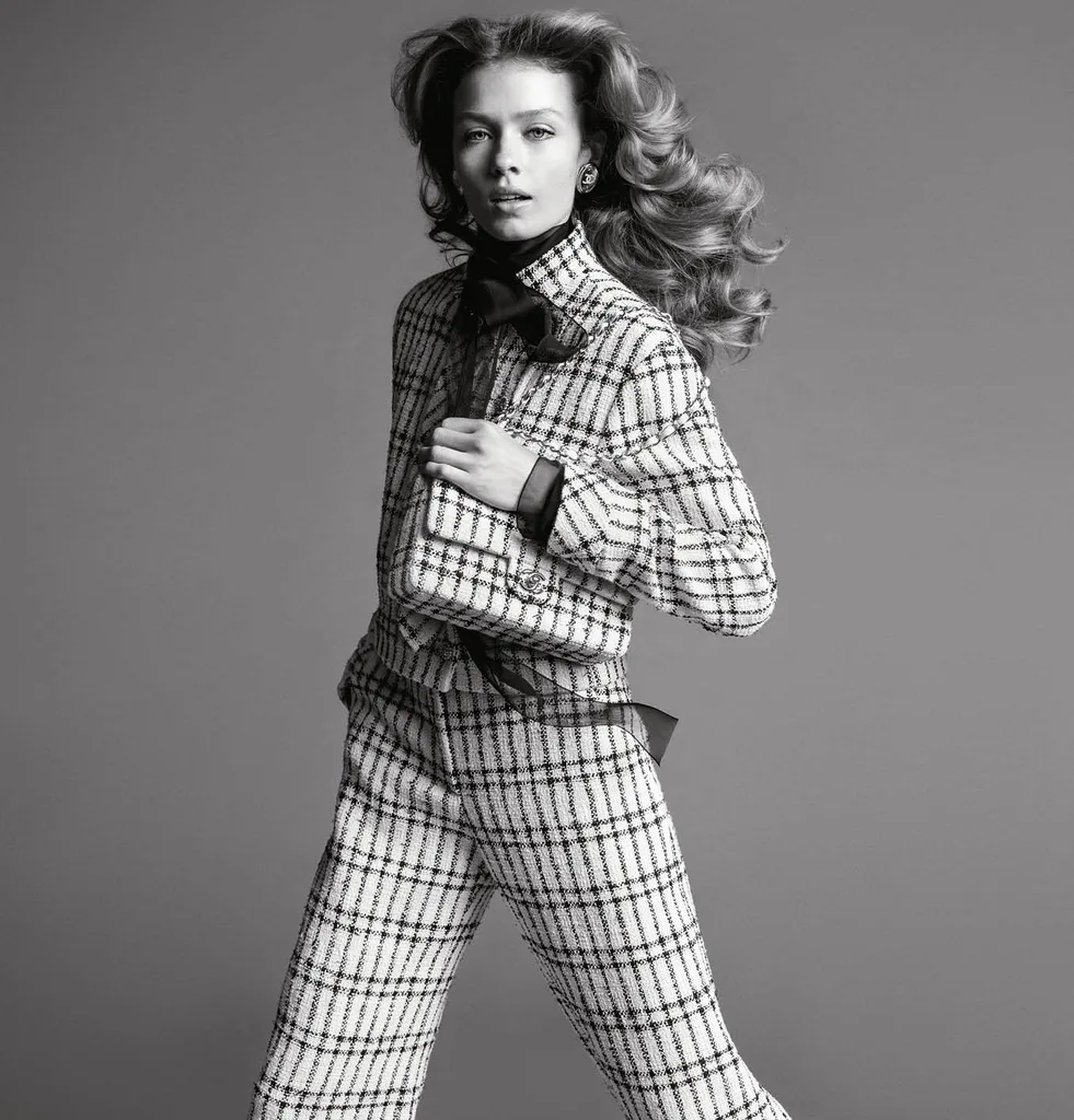 chanel spring campaign 25