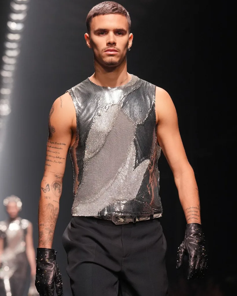 romeo beckham versace runway