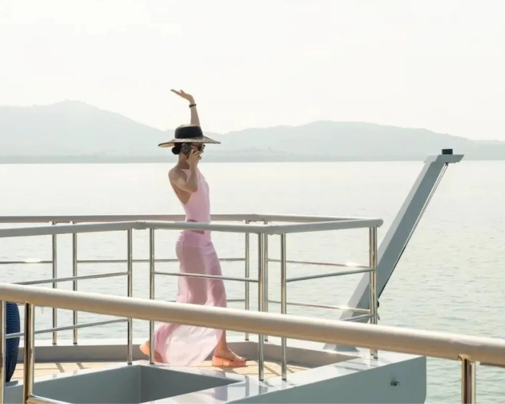 white lotus chloe spink dress