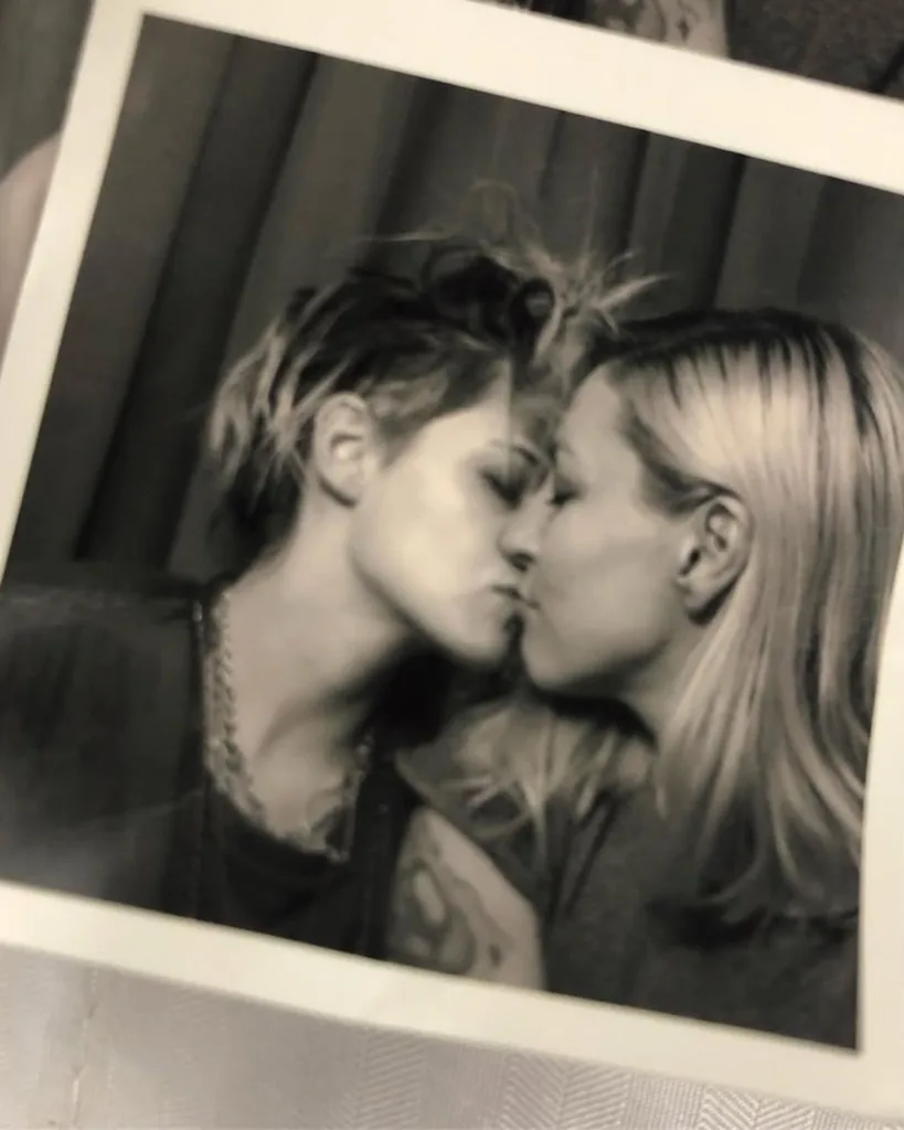 Kristen Stewart Wife Dylan Meyer (1)