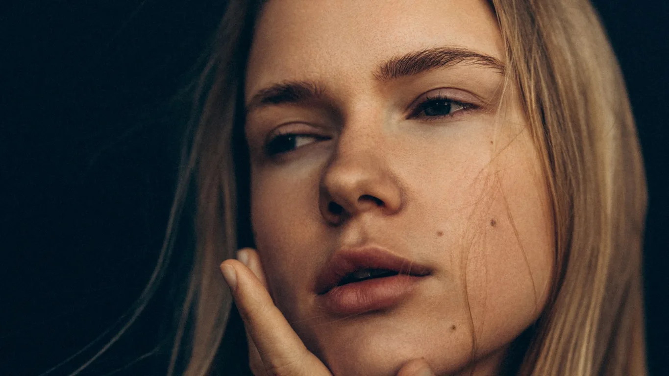 Common Acne Myths, Debunked | marie claire