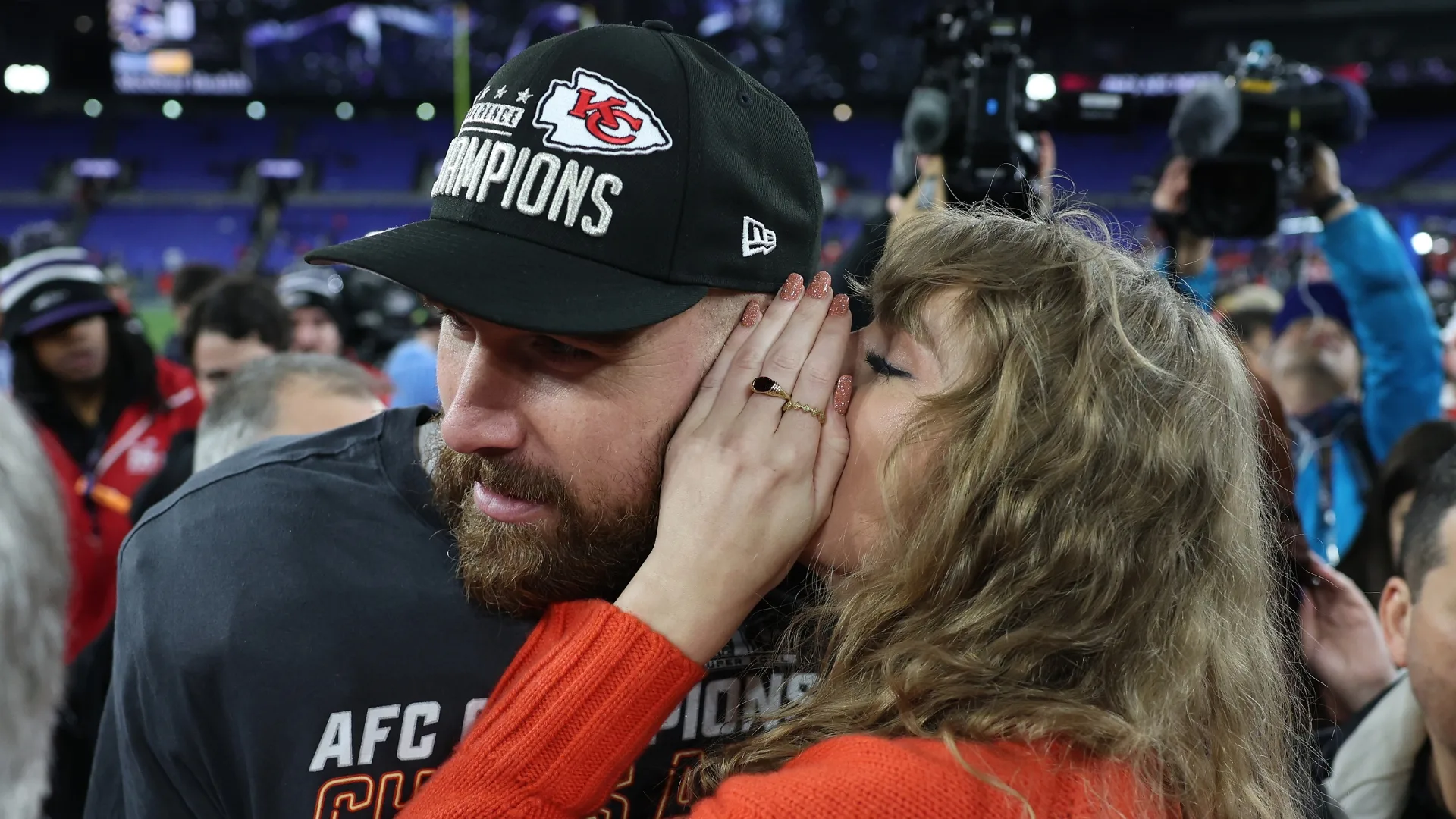 Taylor Swift and Travis Kelce
