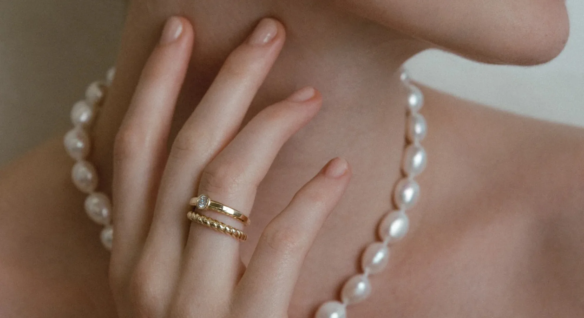 Kinn unique wedding rings