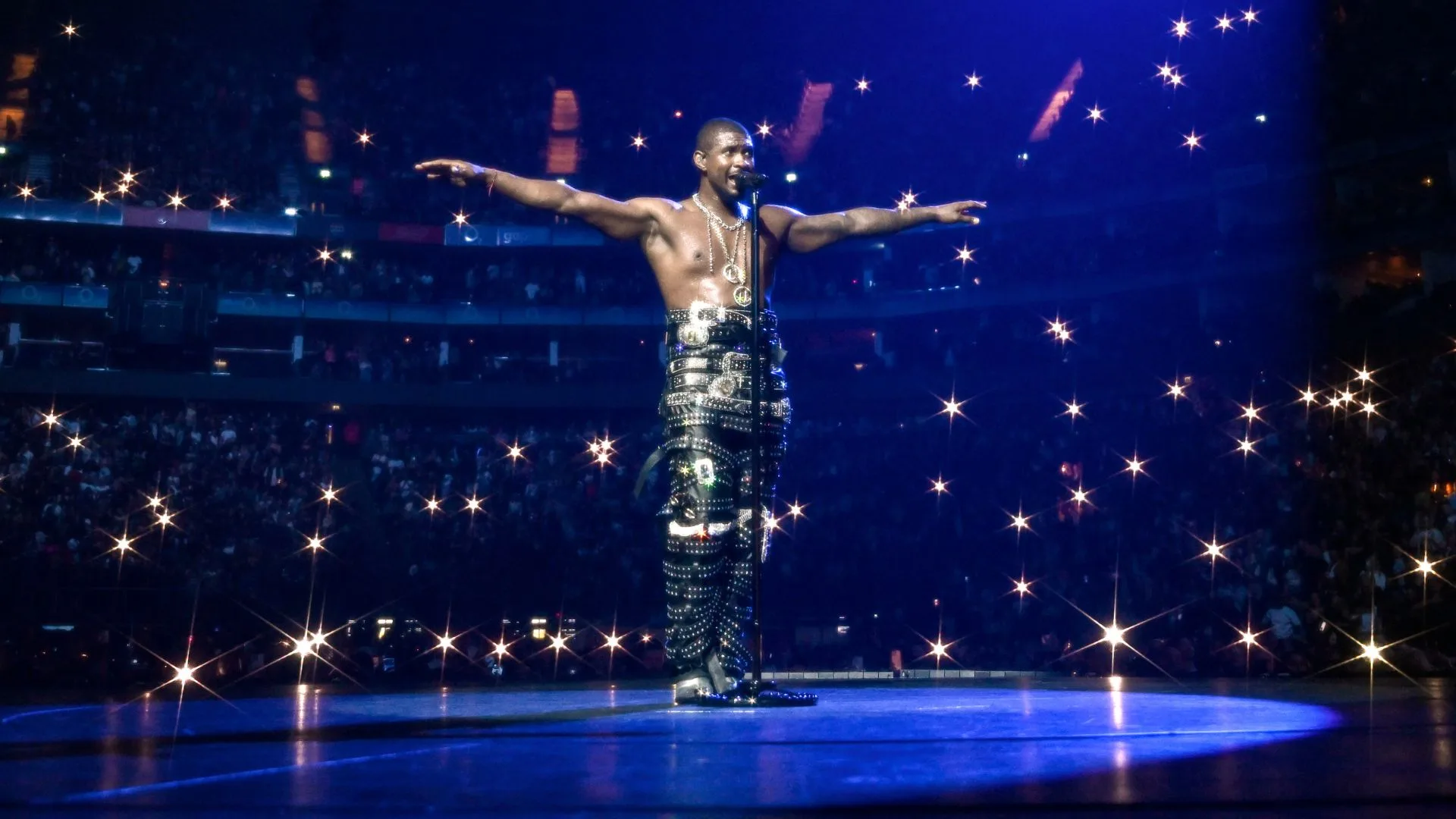 Usher tour Australia 