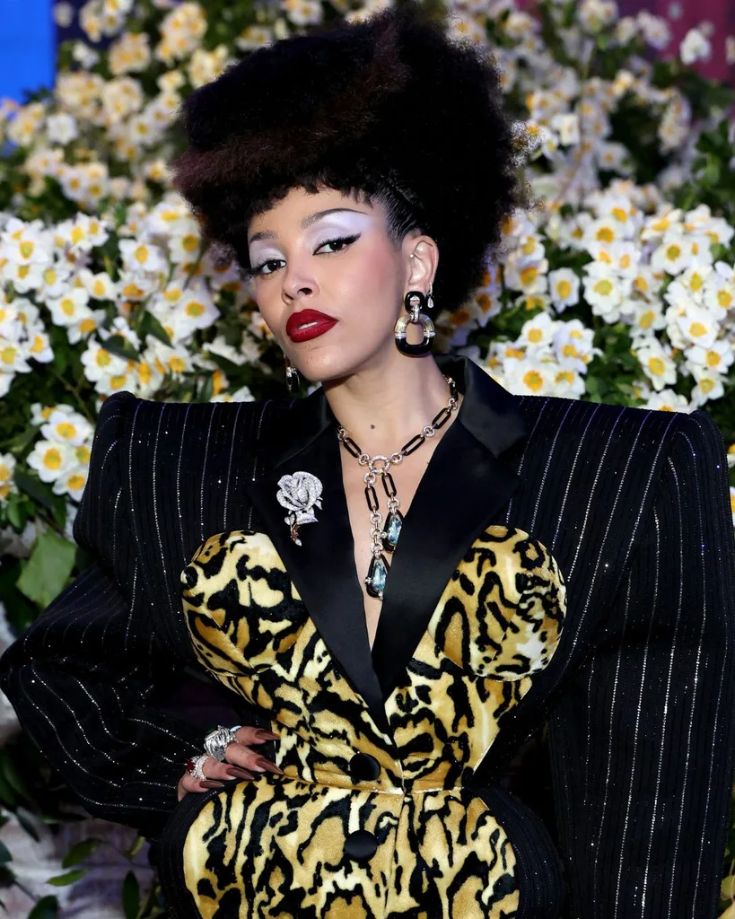 Doja Cat Met gala beauty 2025