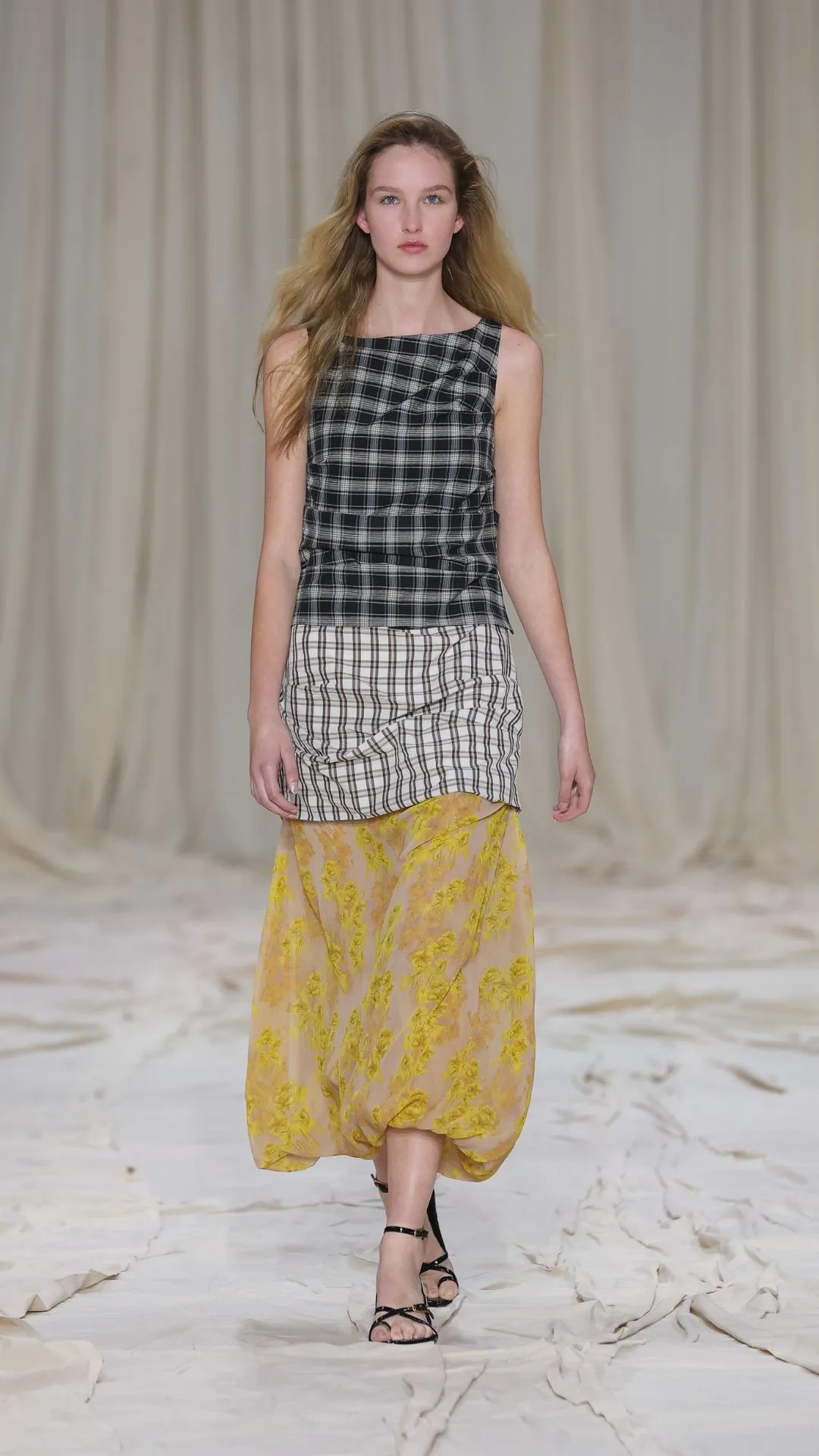Australian Fashion WeekTrend 2025