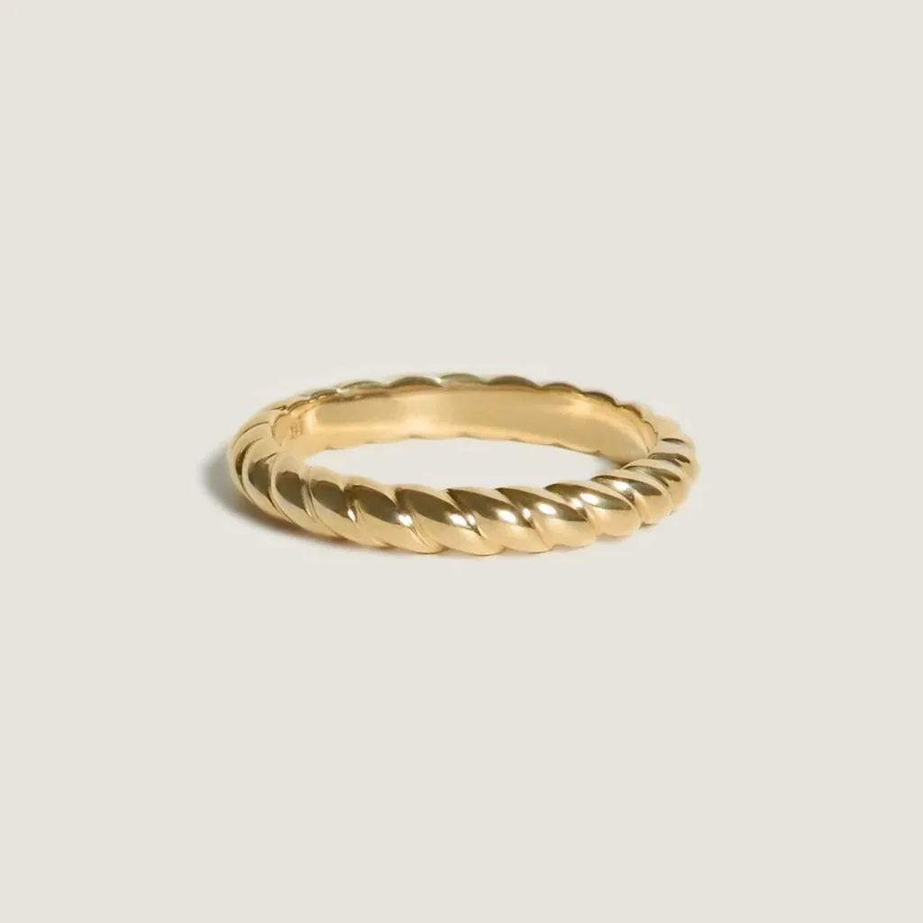 Kinn wedding band