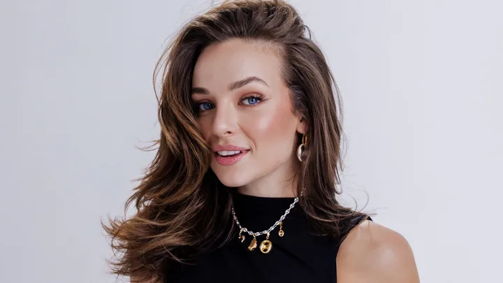 Why Abbie Chatfield Wants You To Stop Talking to ChatGPT About Your Love Life