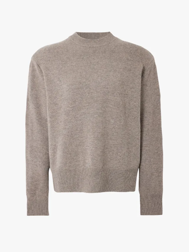 Best Knitwear Brands_marie claire_THE FRANKIE SHOP
Rafaela Oversized Sweater