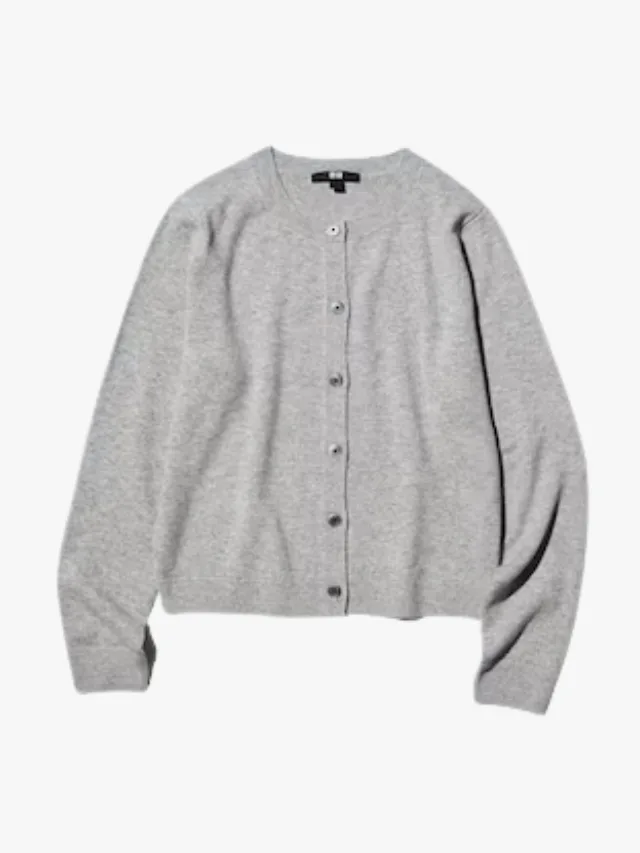 Best Knitwear Brands_marie claire_UNIQLO
100% Cashmere Crew Neck Short Cardigan
