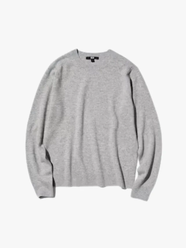Best Knitwear Brands_marie claire_UNIQLO
100% Cashmere Crew Neck Sweater