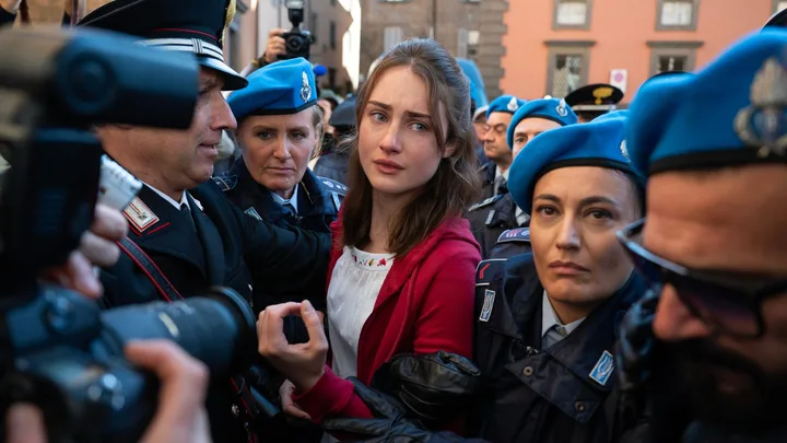 twisted tale of amanda knox with Grace Van Patten
