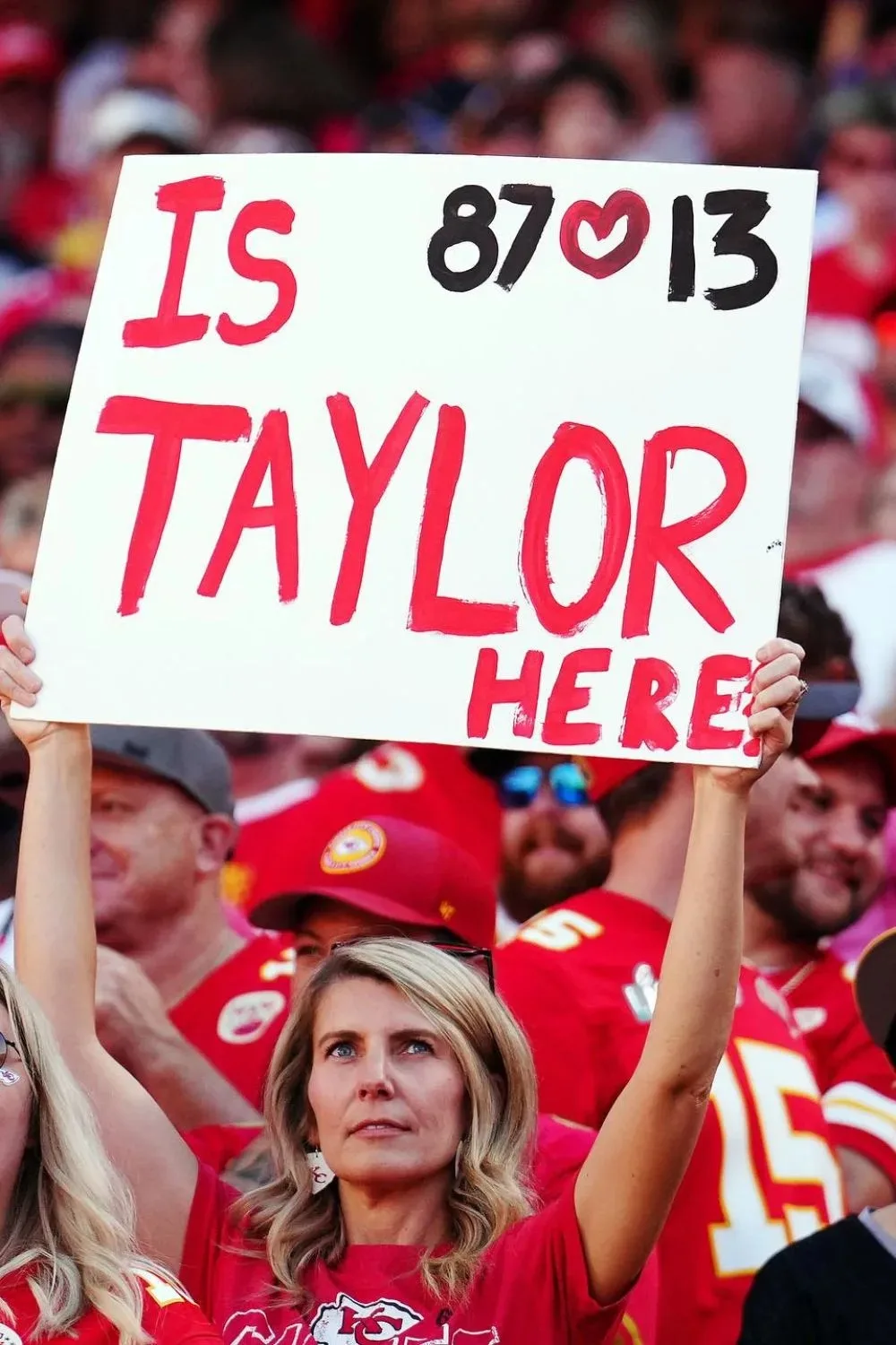 Taylor Swift Travis Kelce love story