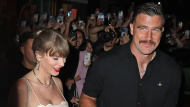 how did taylor swift meet travis kelce