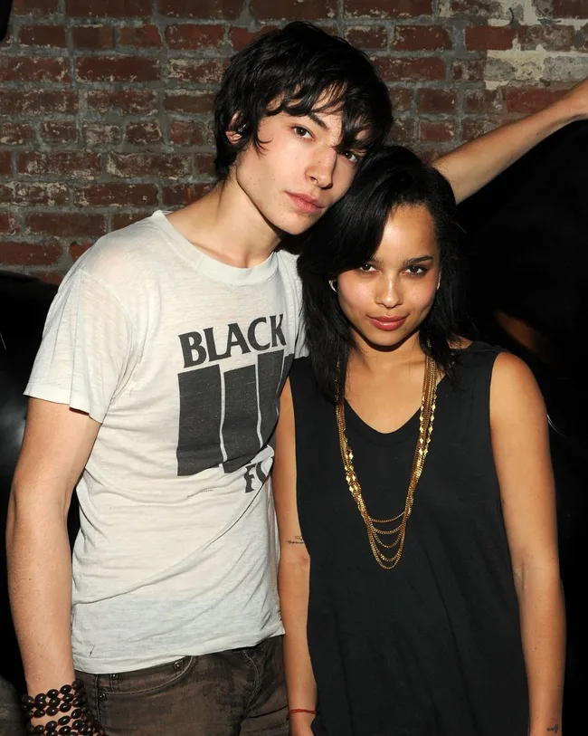 zoe kravitz and ezra miller during their relationship