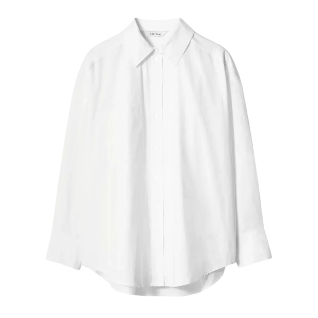 how to style a white button up oversized shirt