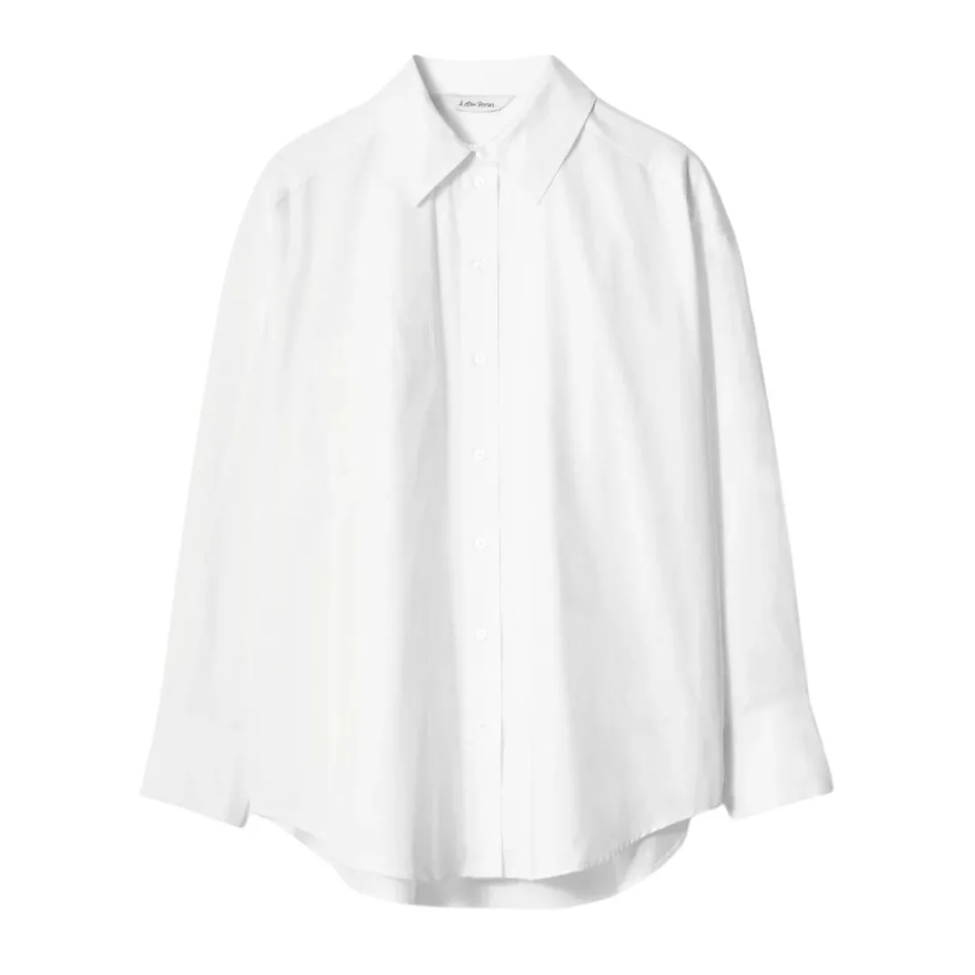 how to style a white button up oversized shirt